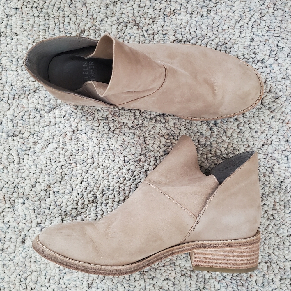 Eileen Fisher Leaf Bootie in Barley